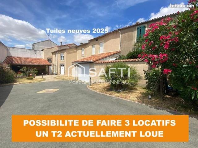 Maison de ville 14 pièces 235 m²