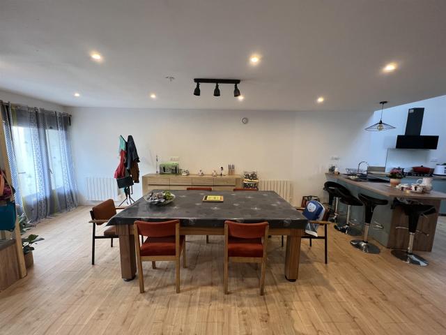 Maison de ville, 150 m2, Meschers, proche Royan 150m² Meschers sur Gironde