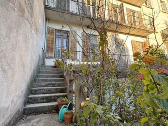Maison de ville 16 pièces 470 m²