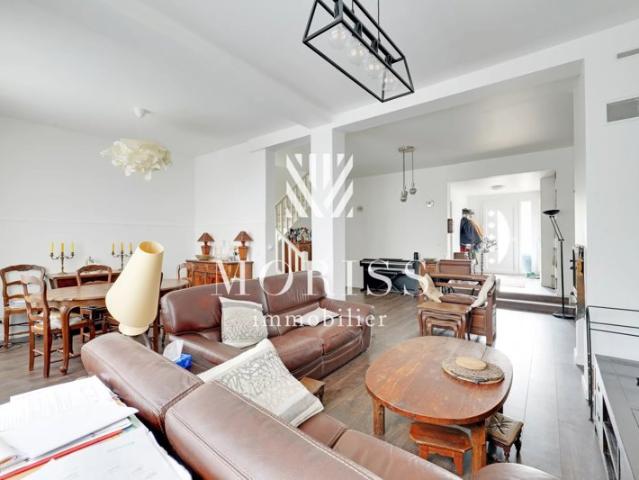 MAISON DE VILLE 178 m2, 6 PIÉCES, 5 CHAMBRES LE PERREUX SUR MARNE