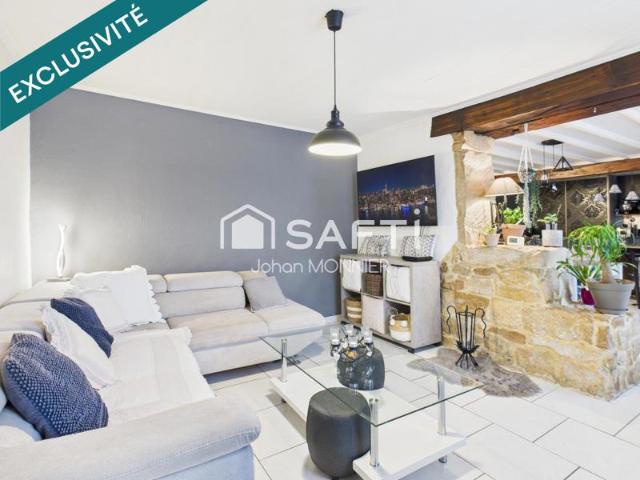Maison de ville 178 m² avec jardin – Fareins 01