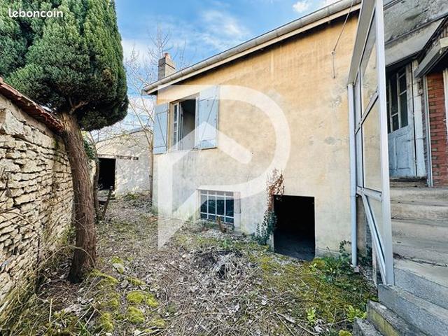 Maison de ville 1 pièce 40 m²