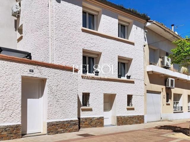 LE BOULOU, maison de ville sans travaux avec 2 chambres, cour e