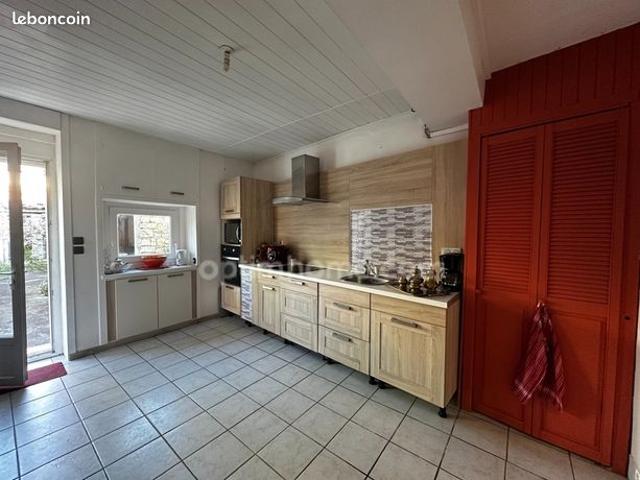 Maison de ville 7 pièces 111 m²