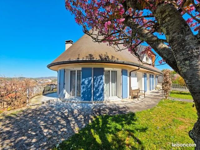 Maison de ville 7 pièces 125 m²