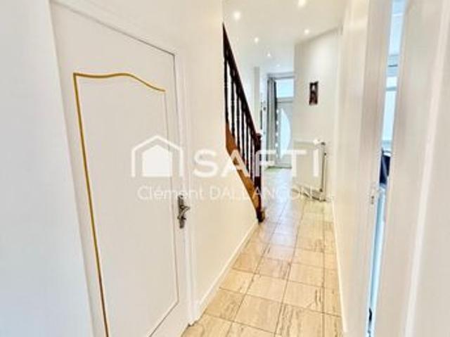 Maison de ville 7 pièces 126 m²