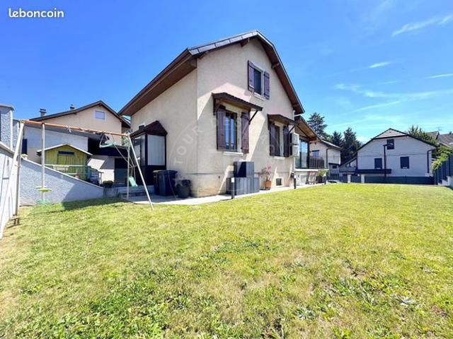 Maison de ville 7 pièces 126 m²