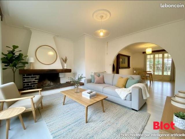 Maison de ville 7 pièces 126 m²