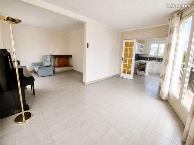 Maison de ville 7 pièces 123 m²
