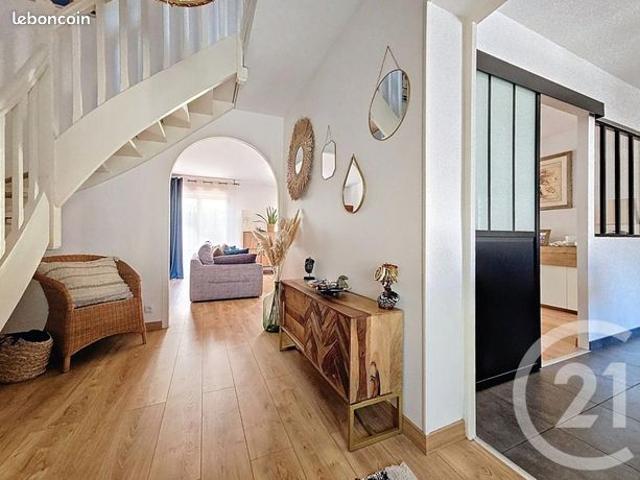 Maison de ville 7 pièces 134 m²