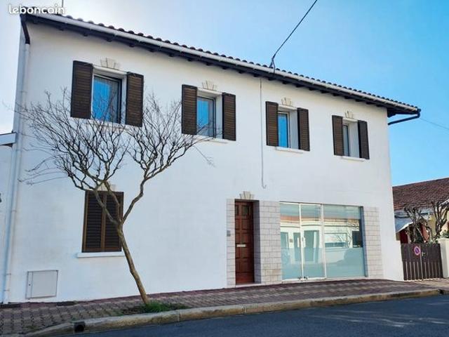 Maison de ville 7 pièces 135 m²