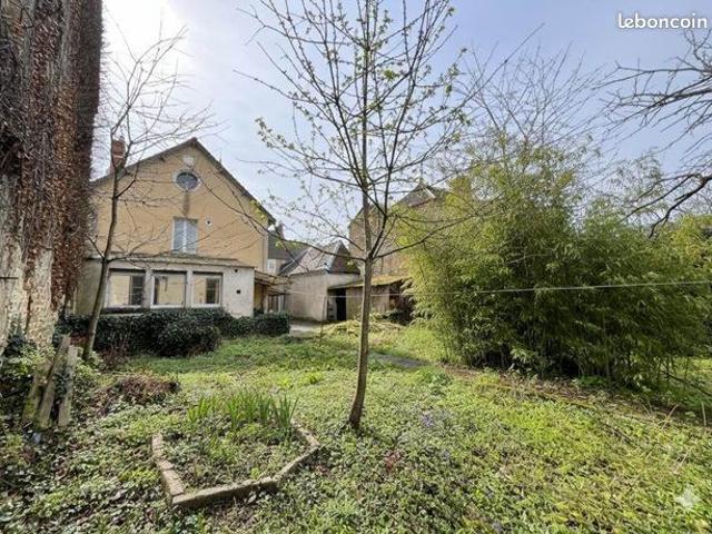 Maison de ville 7 pièces 135 m²