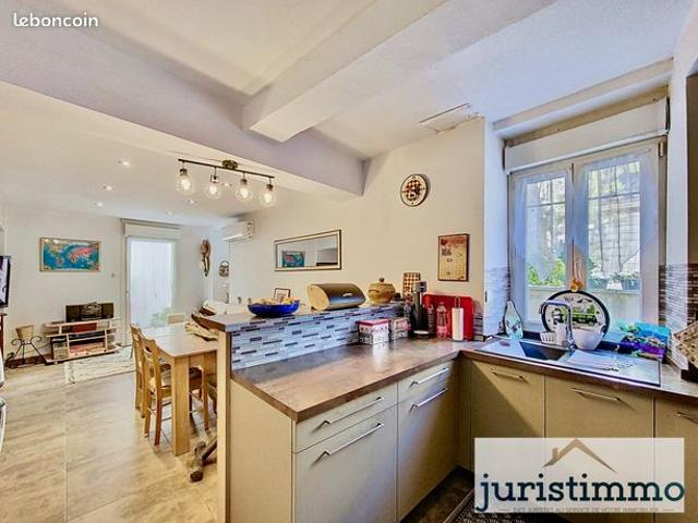 Maison de ville 7 pièces 135 m²