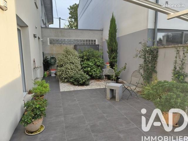 Maison de ville 7 pièces 139 m²