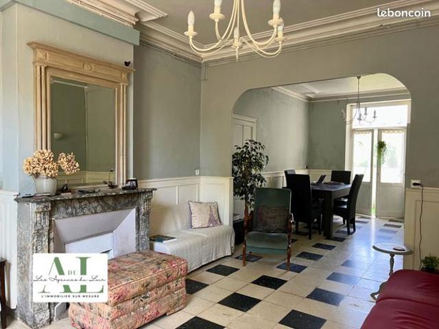 Maison de ville 7 pièces 130 m²