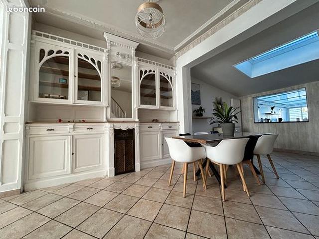 Maison de ville 7 pièces 130 m²