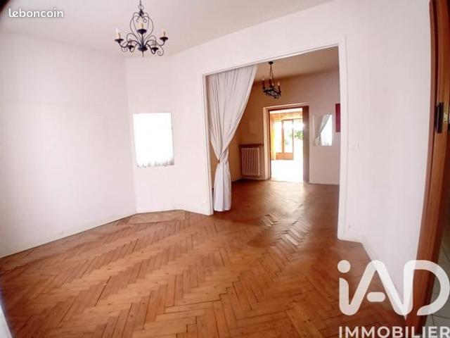 Maison de ville 7 pièces 144 m²