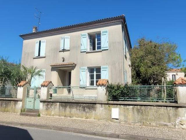 Maison de ville 7 pièces 145 m²