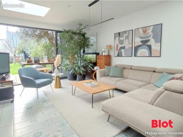 Maison de ville 7 pièces 146 m²