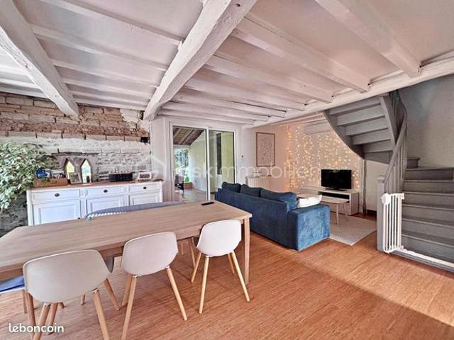 Maison de ville 7 pièces 147 m²