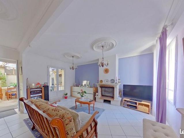 Maison de ville 7 pièces 147 m²