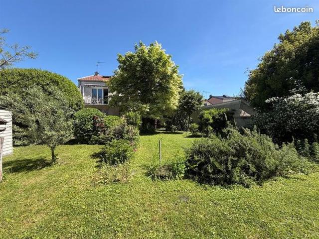 Maison de ville 7 pièces 149 m²
