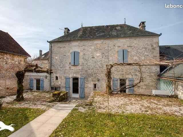 Maison de ville 7 pièces 149 m²