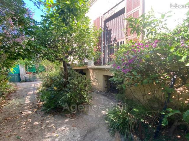 Maison de ville 7 pièces 140 m²