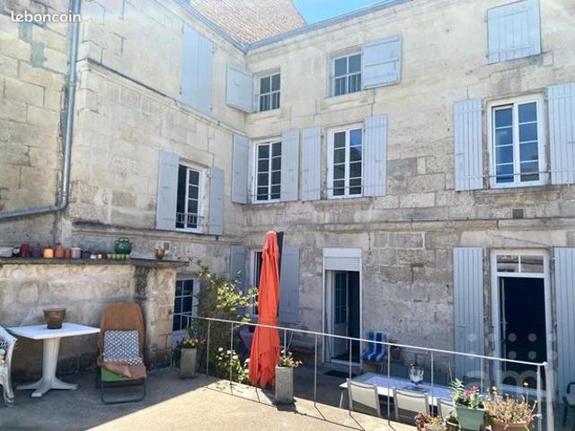 Maison de ville 7 pièces 140 m²