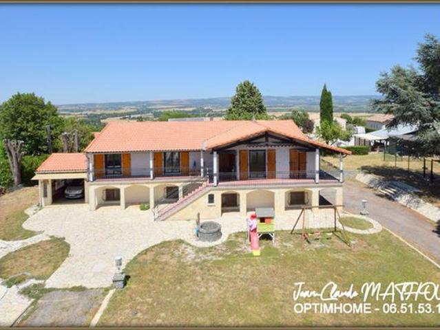 Maison de ville 7 pièces 140 m²