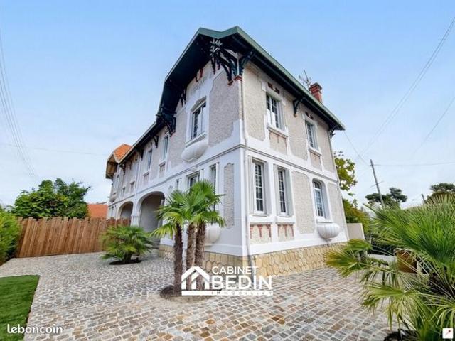 Maison de ville 7 pièces 141 m²
