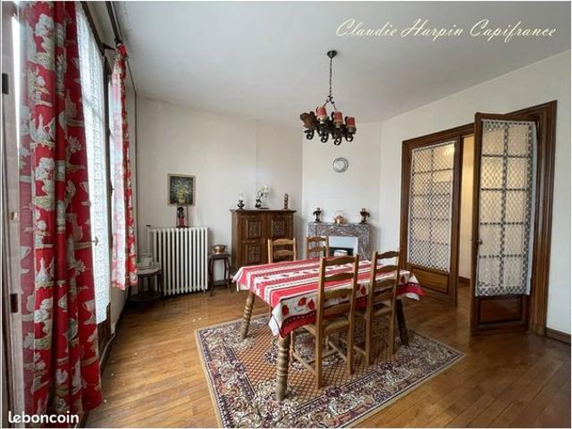 Maison de ville 7 pièces 142 m²