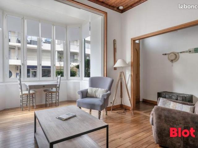 Maison de ville 7 pièces 142 m²