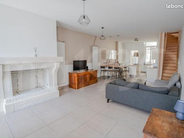 Maison de ville 7 pièces 155 m²