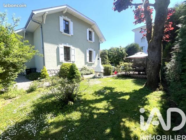 Maison de ville 7 pièces 155 m²