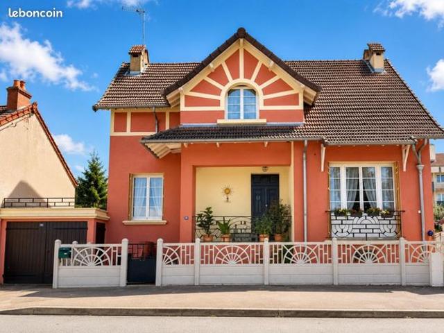 Maison de ville 7 pièces 159 m²
