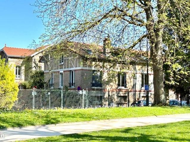 Maison de ville 7 pièces 150 m²