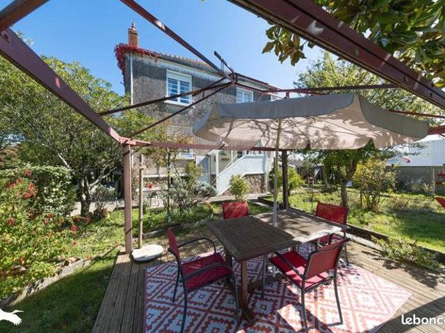 Maison de ville 7 pièces 151 m²