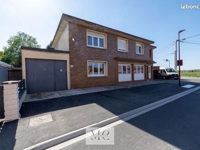 Maison de ville 7 pièces 151 m²