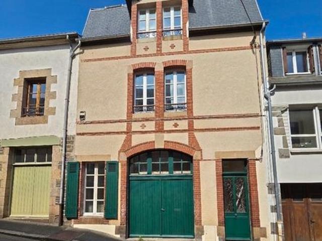 Maison de ville 7 pièces 151 m²