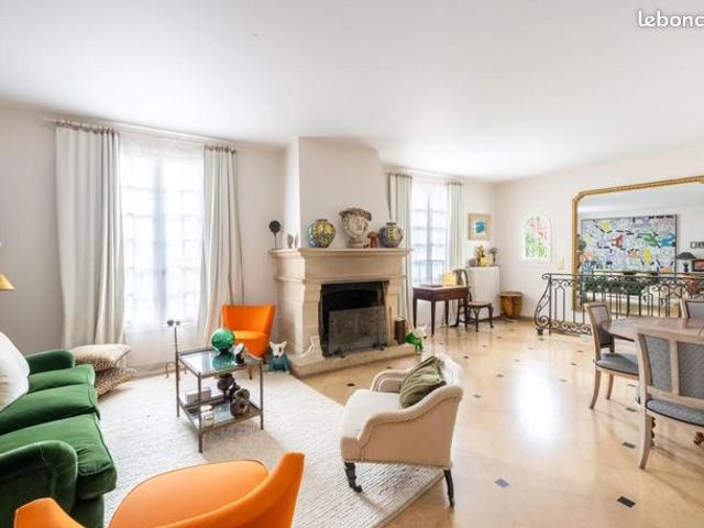 Maison de ville 7 pièces 164 m²