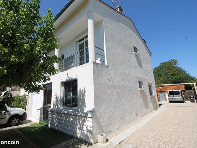 Maison de ville 7 pièces 165 m²
