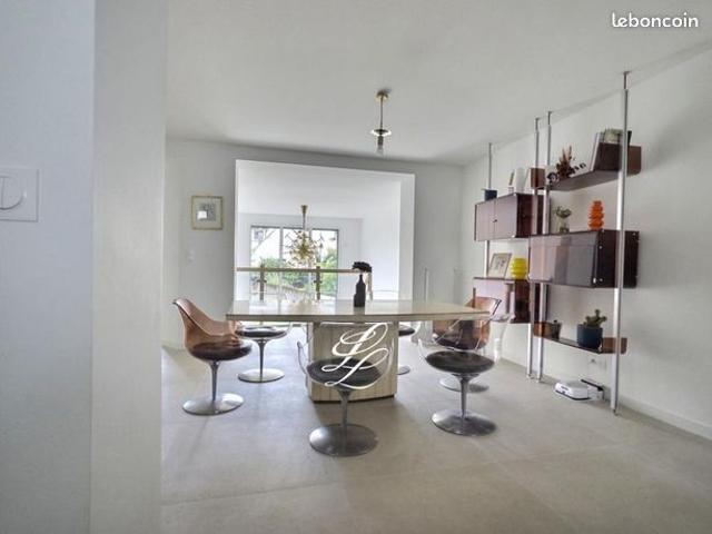 Maison de ville 7 pièces 167 m²