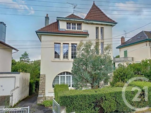 Maison de ville 7 pièces 160 m²
