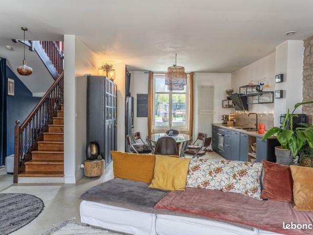 Maison de ville 7 pièces 160 m²