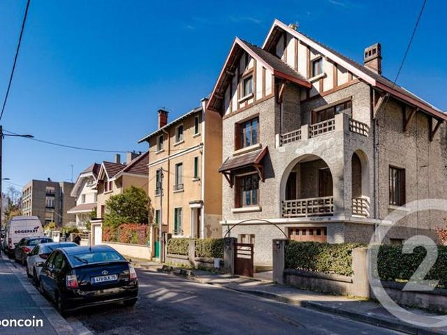 Maison de ville 7 pièces 231 m²