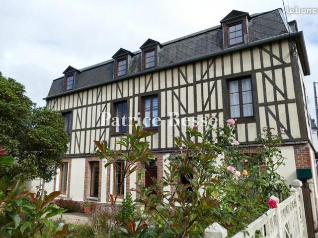 Maison de ville 7 pièces 161 m²