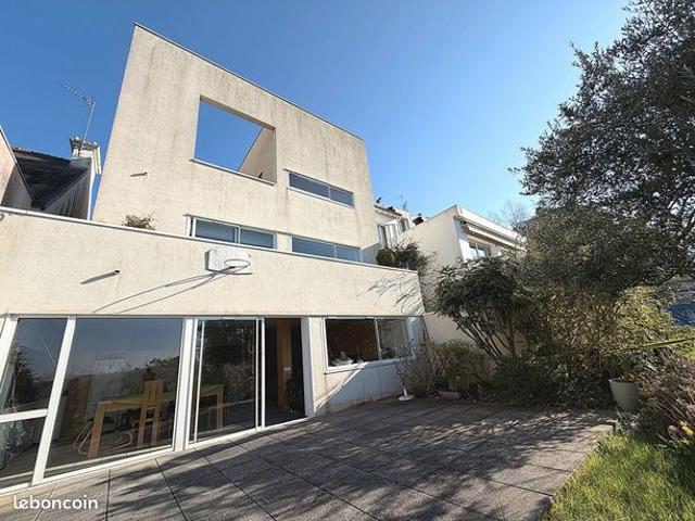 Maison de ville 7 pièces 174 m²