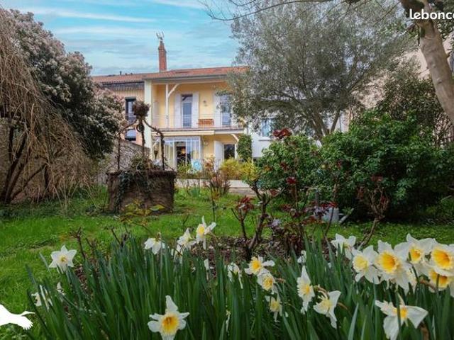 Maison de ville 7 pièces 171 m²