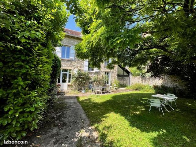 Maison de ville 7 pièces 172 m²